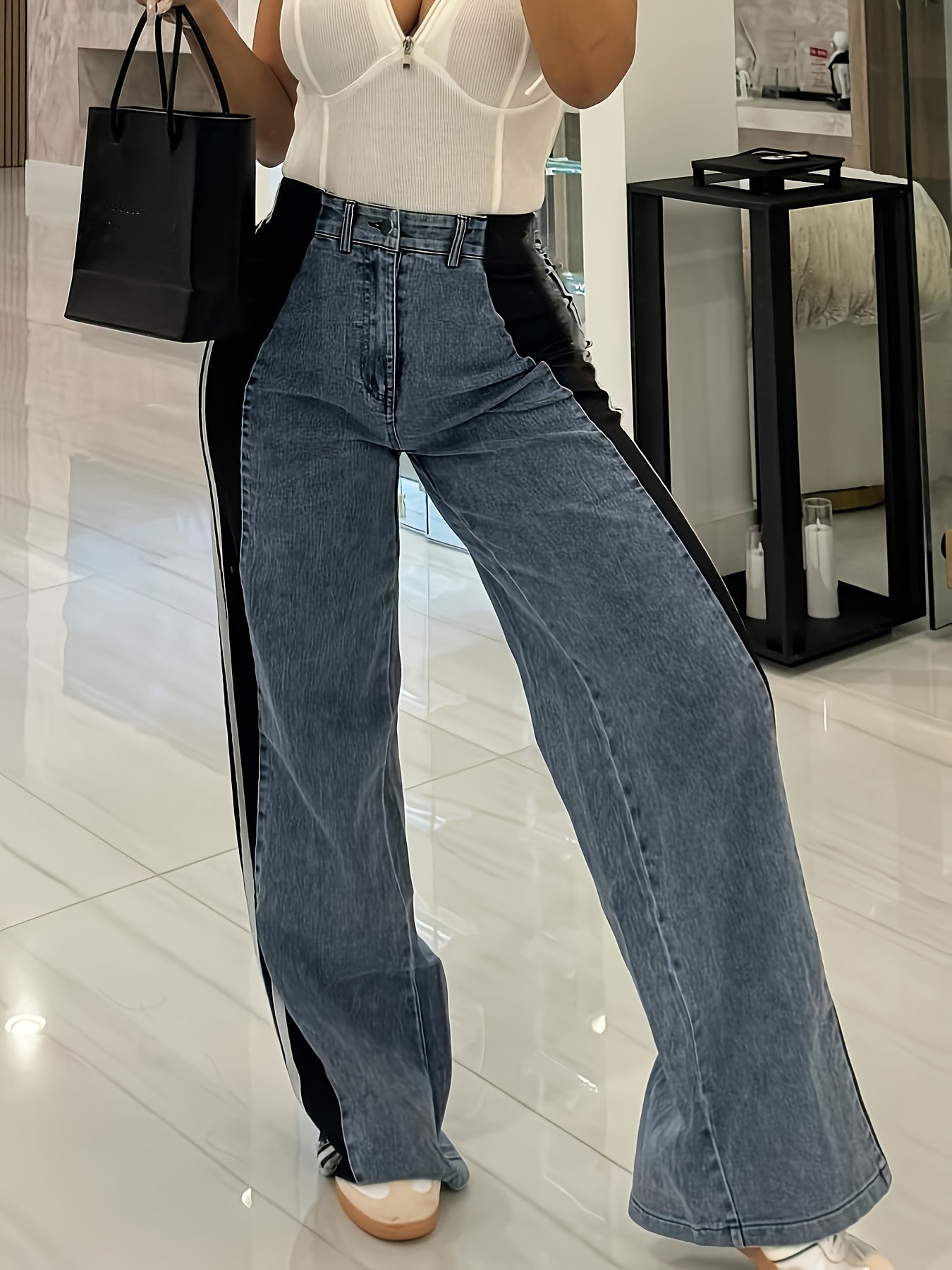 Pantalon large taille haute – Coupe allongeante à empiècement rayé