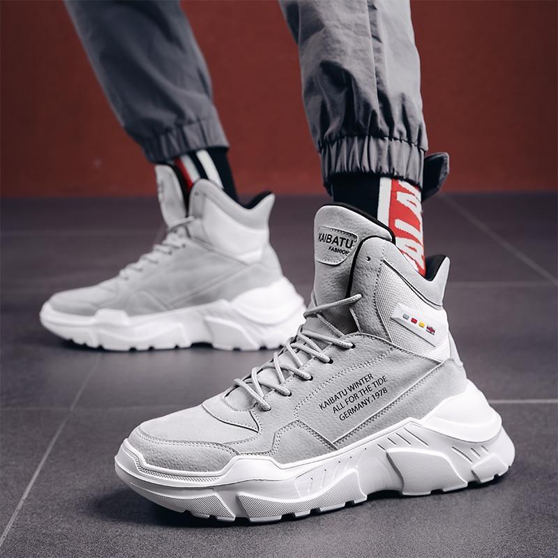 Loom & Soul Men’s High-Top Martin Boots – Thick-Soled Casual Leather Boots with Cross-Strap Design, Shock-Absorbing Rubber Sole & Warm Mesh Lining