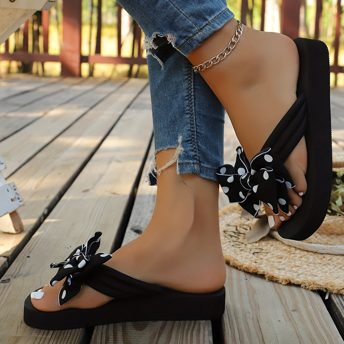 Polka Dot Bow Flip Flops – Lightweight Comfort Slip-On Sandals