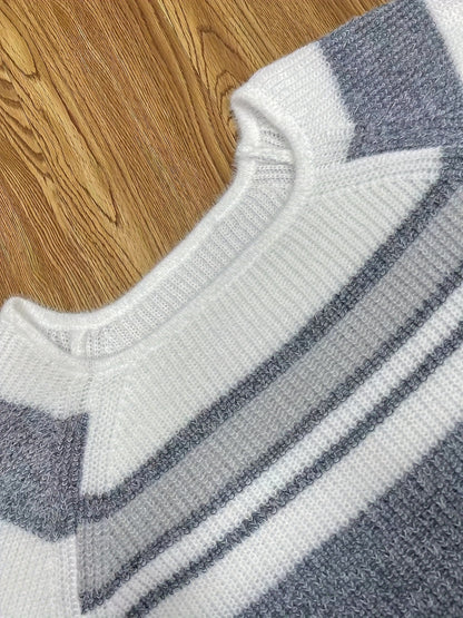 Women’s Plush Color-Block Sweater – Soft Fleece Pullover for Fall/Winter