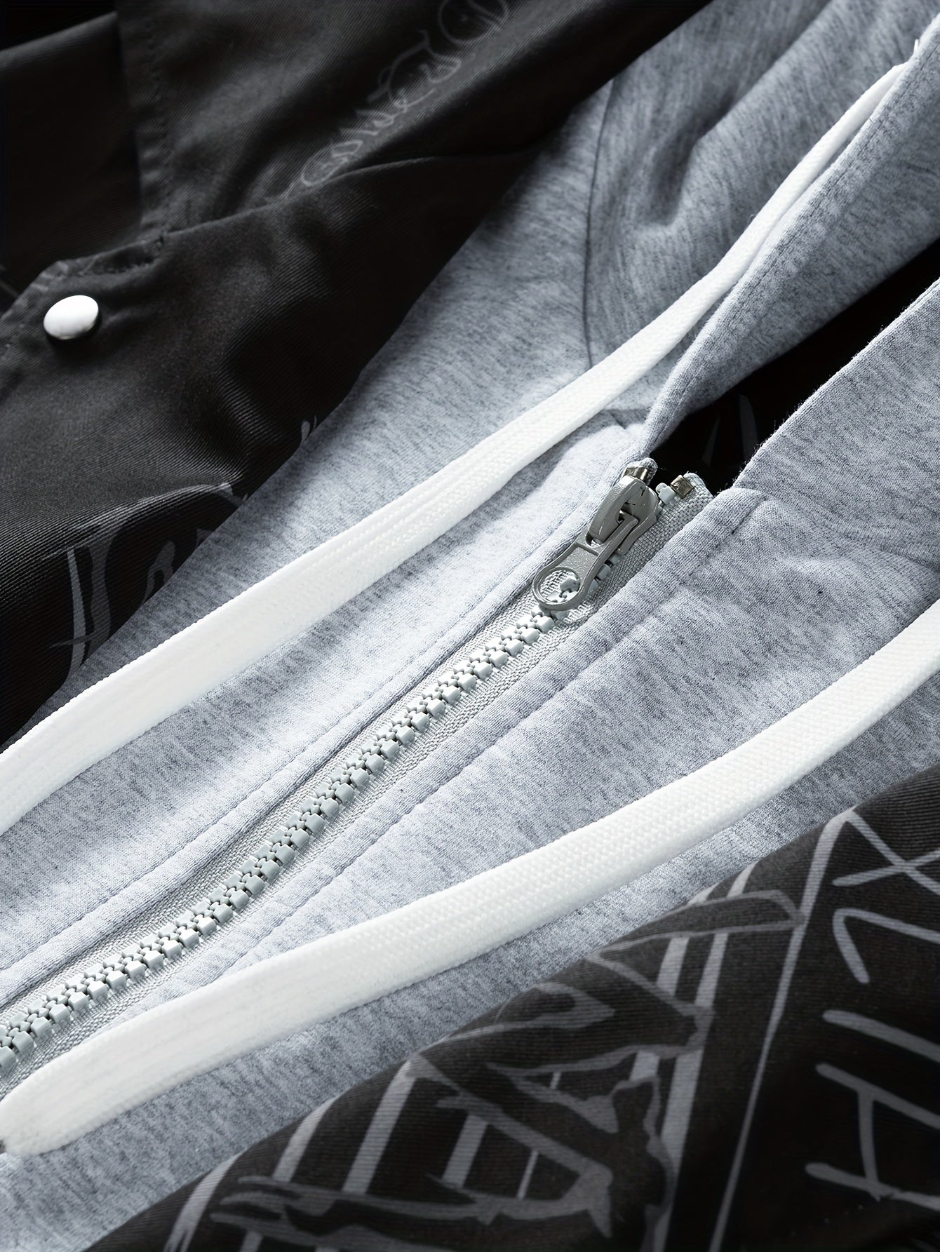 Loom & Soul Men’s Cartoon Print Zip Hoodie – Youth Streetwear Jacket