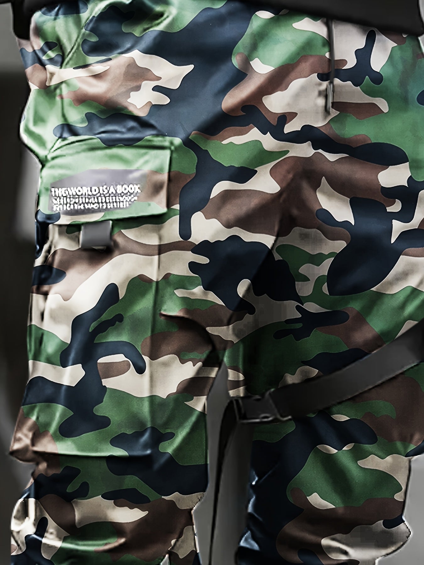 Men’s Camouflage Cargo Pants – Multi-Pocket Loose Street Trousers