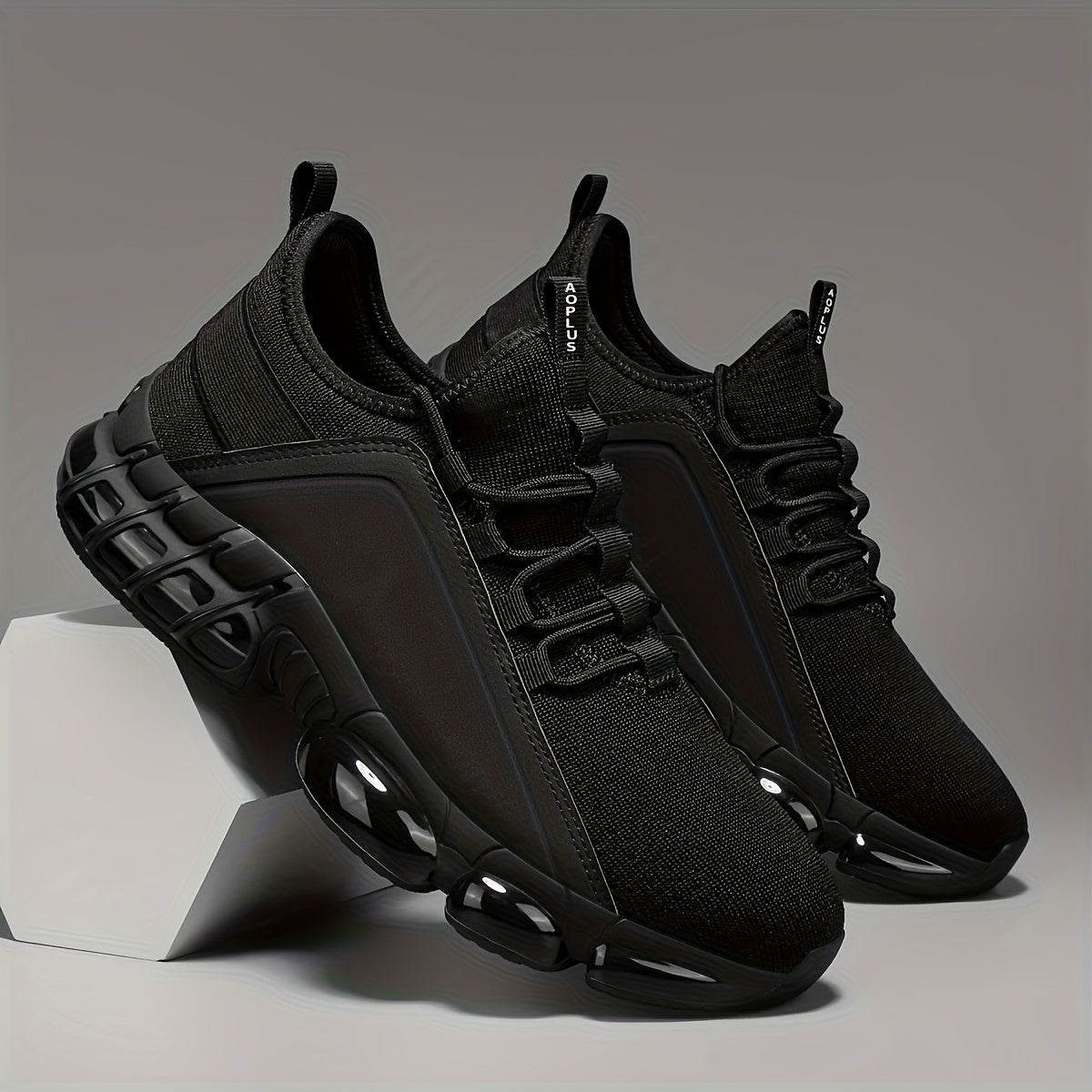 Men’s Lightweight Running Shoes – Breathable Low-Top Trainers