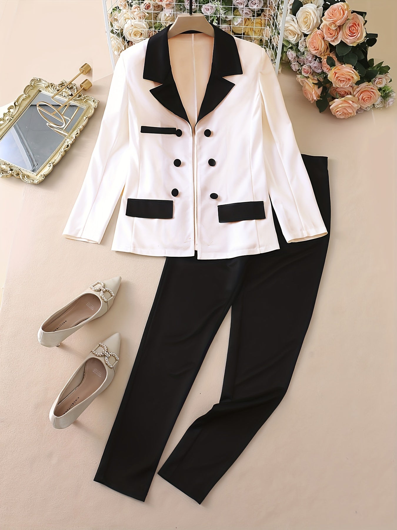 Elegante Traje de Moda con Parches para Mujer – Conjunto de Dos Piezas Primavera/Otoño
