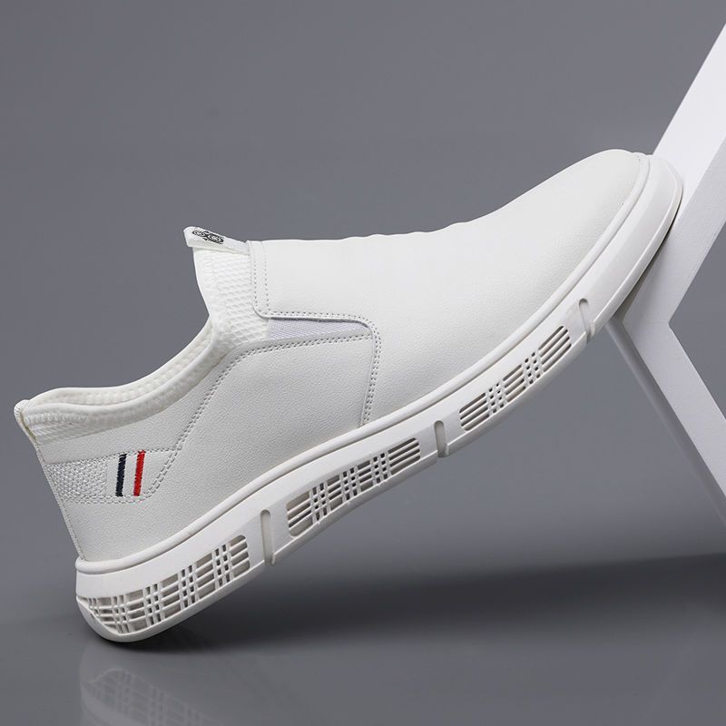 Loom & Soul Men’s Black & White Walking Shoes – Casual PU Leather Flats with Suede Finish, Breathable Comfort & Lace-Up Design