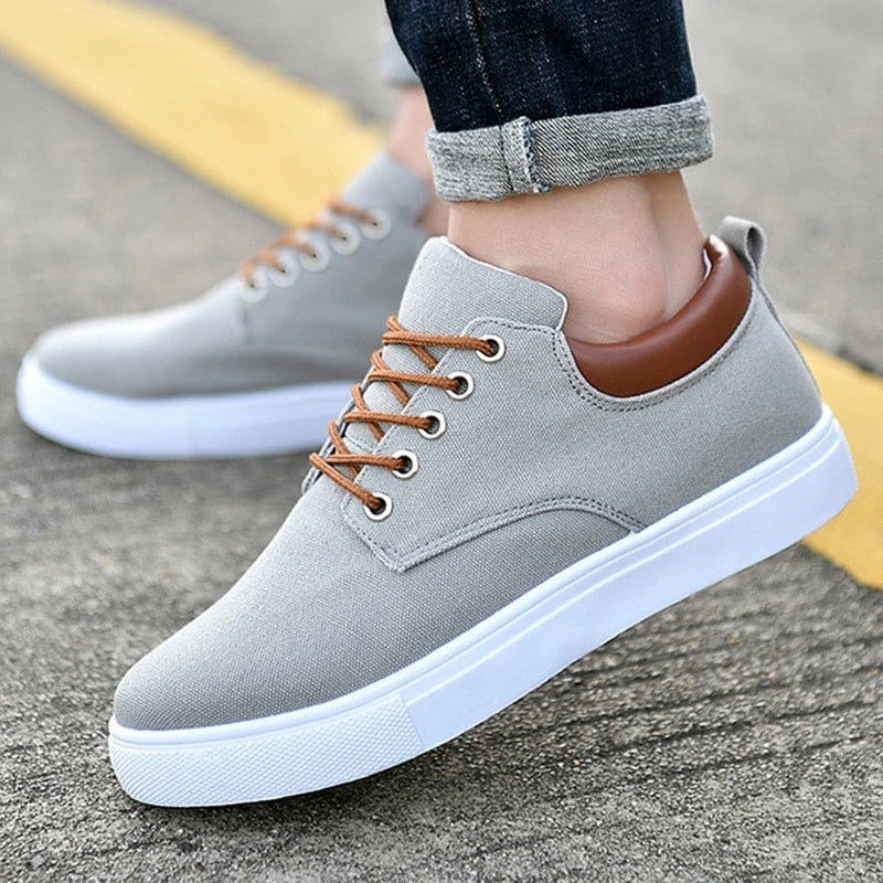 Loom & Soul™ Men’s Breathable Canvas Sneakers – Lightweight Casual Sport Shoes for Everyday Comfort