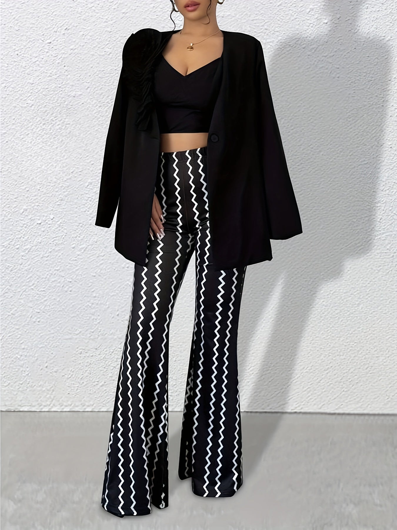 Women’s Color Block Zigzag Flared Pants – Retro Knit Statement Trousers