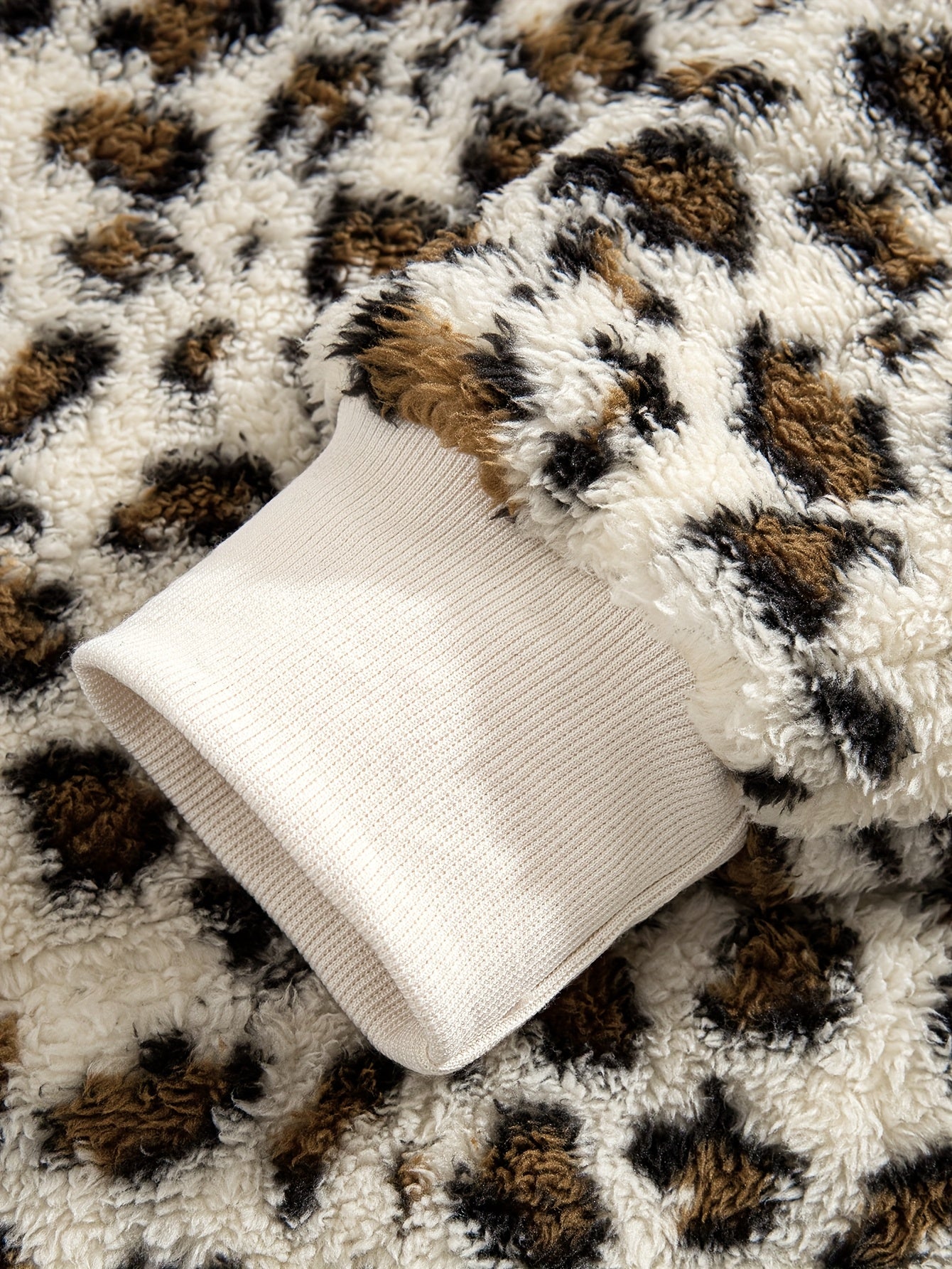 Sudadera con capucha y estampado de leopardo para hombre – Sudadera de felpa para un estilo urbano impactante