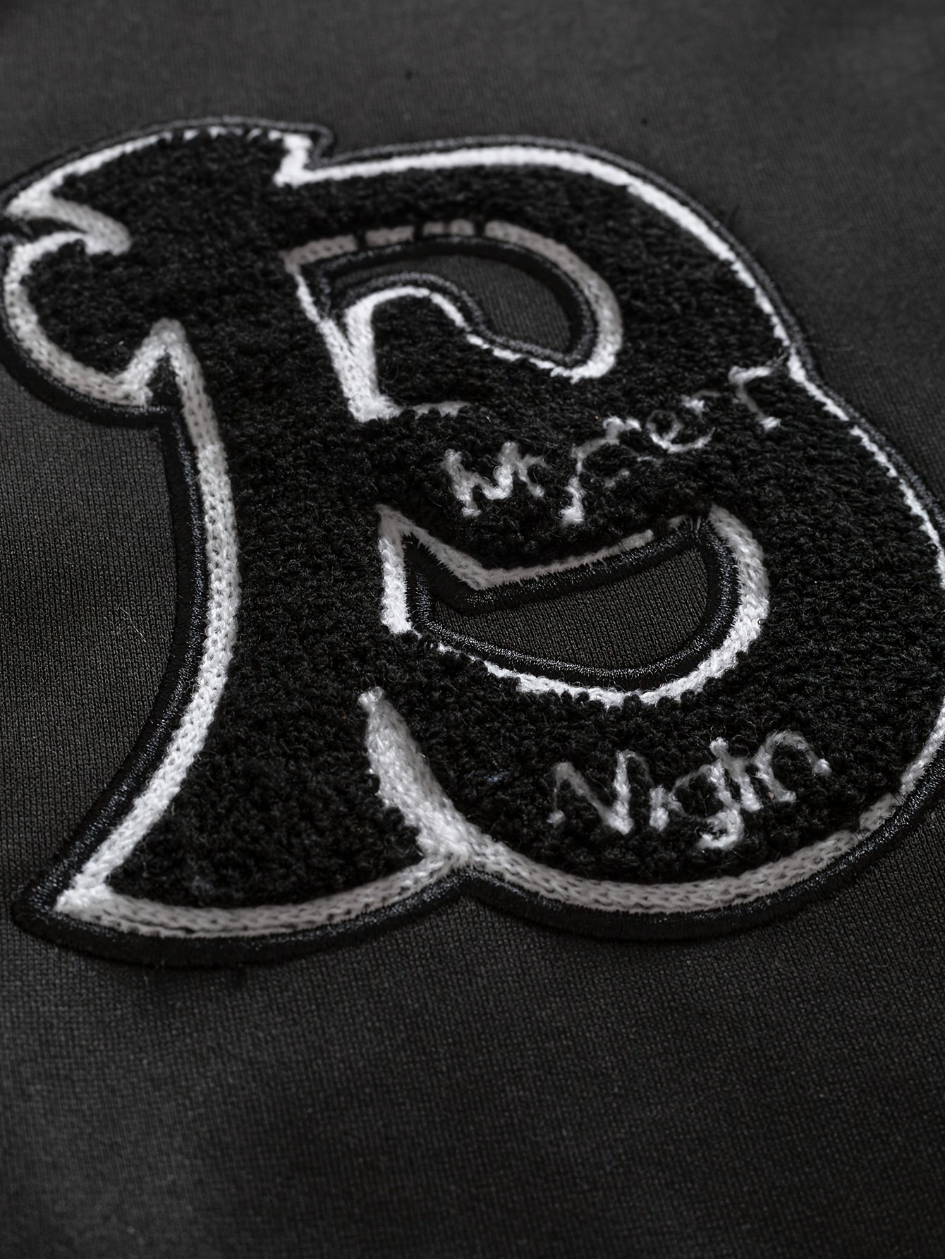 Men’s Embroidered Letter Baseball Jacket – Black & Gray Streetwear