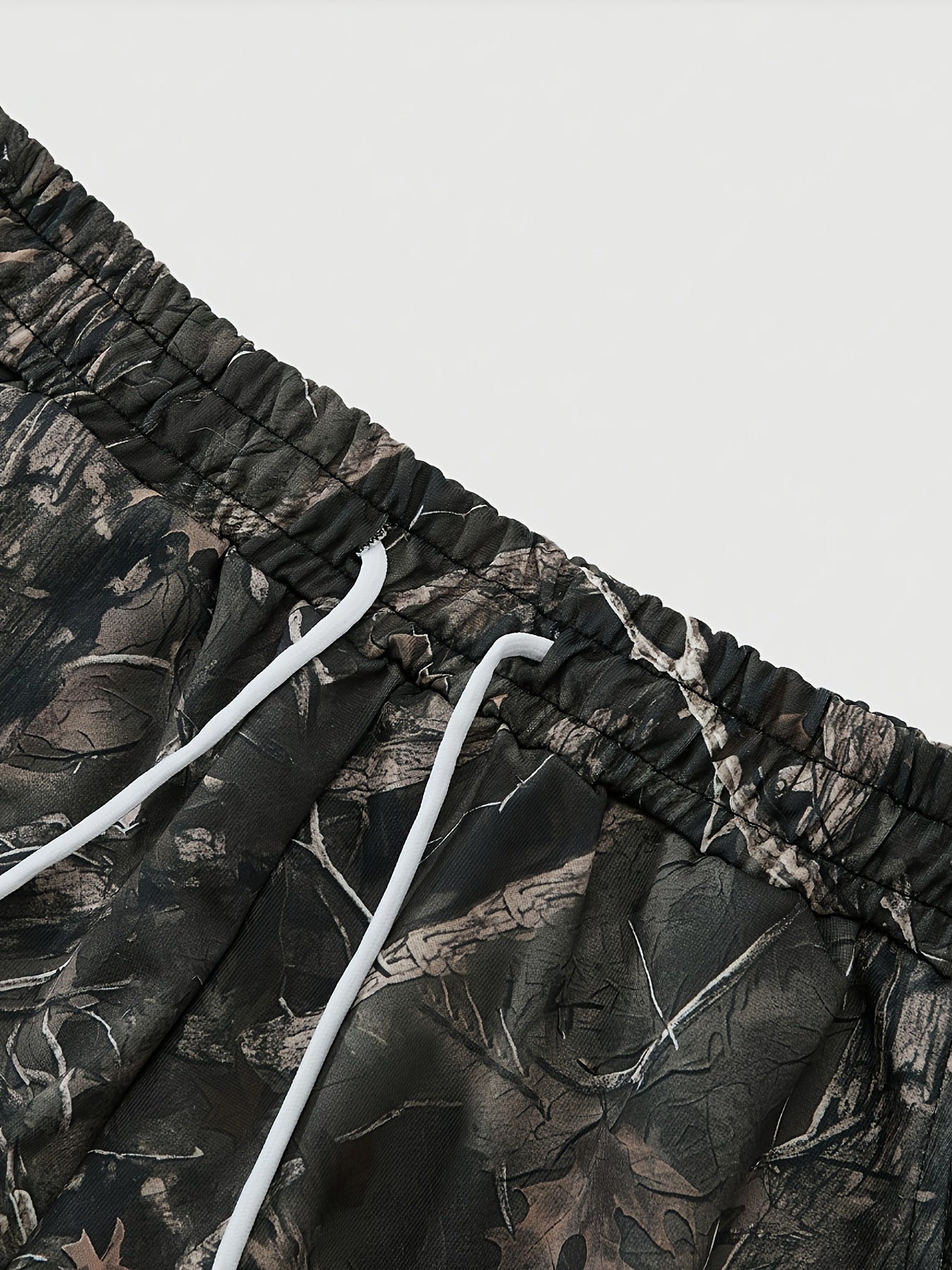 Men’s Camouflage Sports Pants – Loose-Fit Outdoor Straight-Leg Trousers