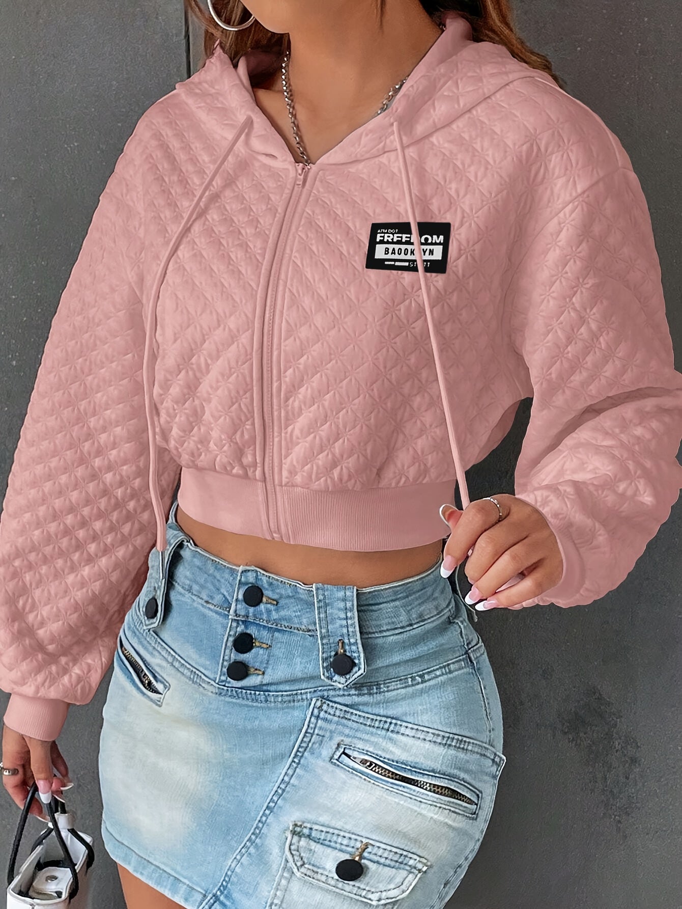 Women’s Elegant Letter Hoodie – Red & Black Cropped Street Pullover