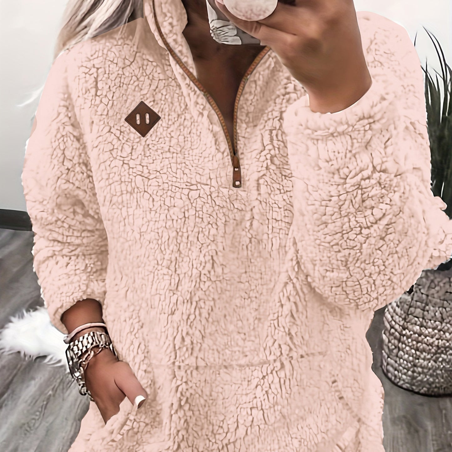 Cozy Fleece-Lined Zip-Up Hoodie – Soft Women’s Casual Sweatshirt