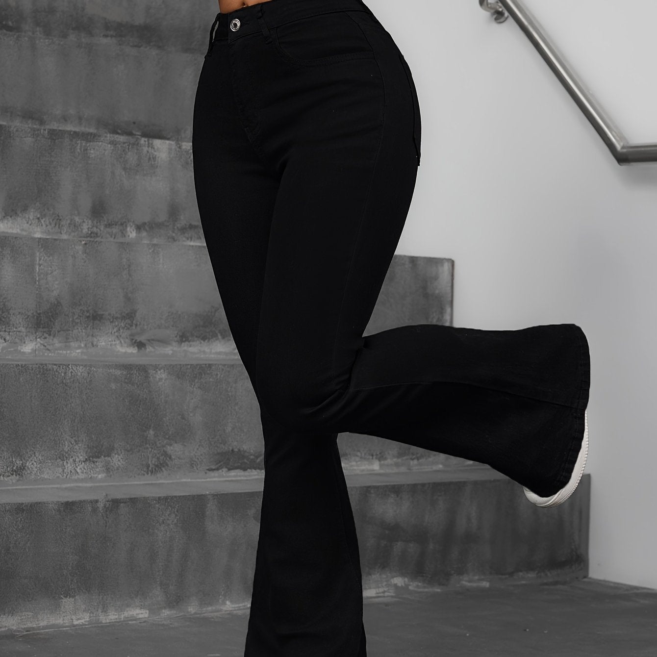 Jean flare taille haute stretch – Jean skinny sculptant preppy