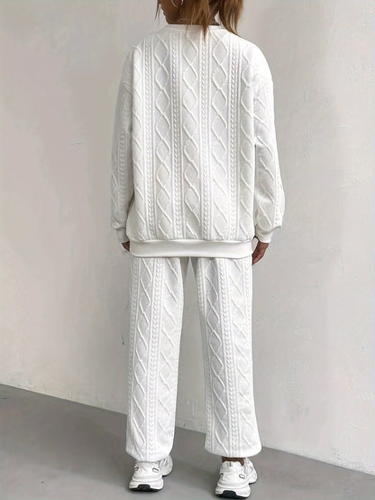 Textured Beige Sweatshirt Set – Women’s Long Sleeve Top & Pants