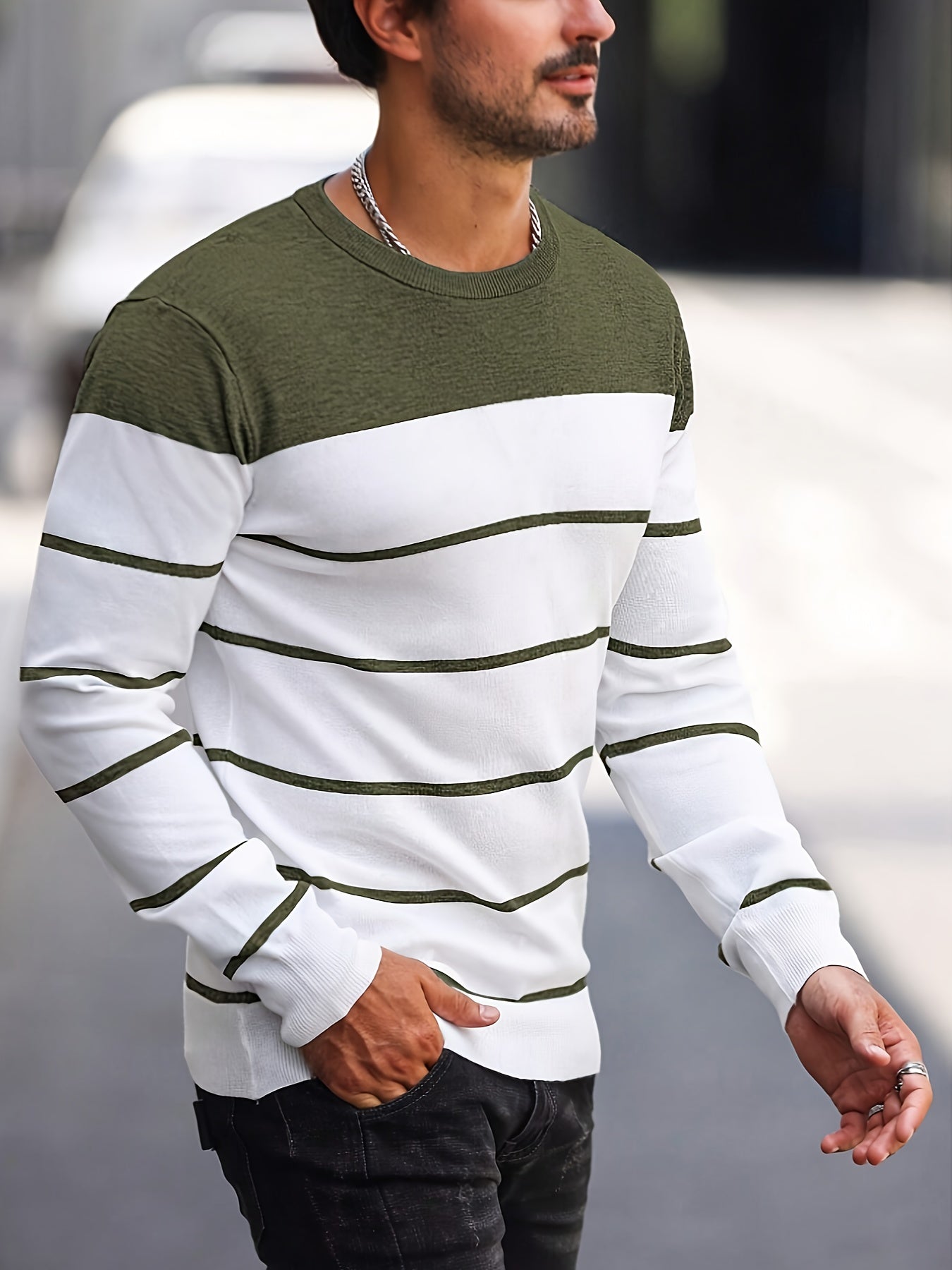 Pull tricoté rayé bleu marine pour homme – Col rond décontracté