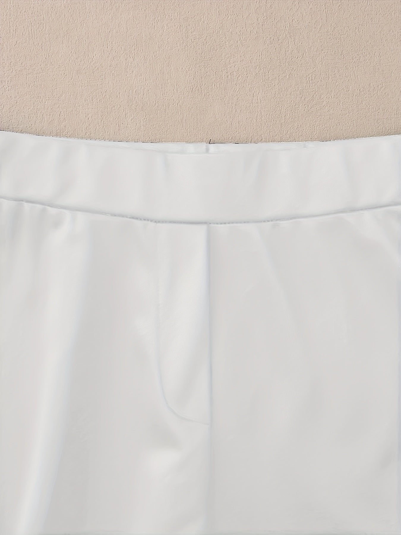 Elegante Traje de Moda con Parches para Mujer – Conjunto de Dos Piezas Primavera/Otoño
