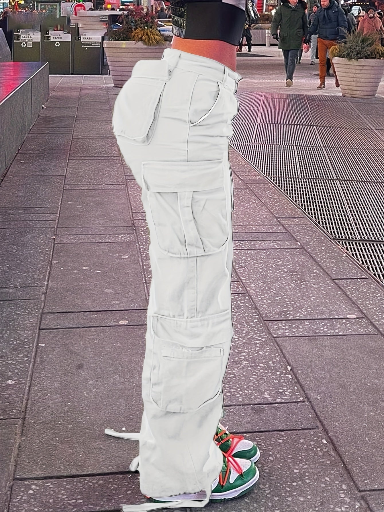 Women’s Retro Y2K Cargo Pants – High-Waisted Wide-Leg Streetwear