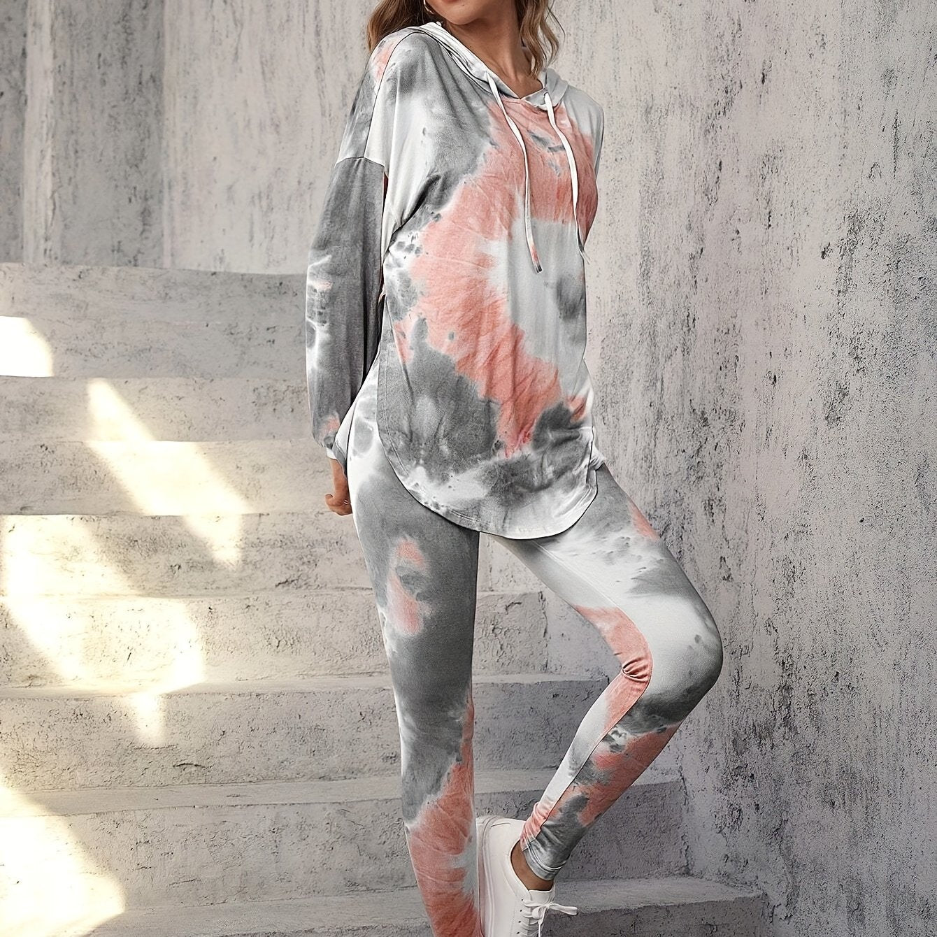 Women’s Tie-Dye Lounge Set – Hooded Top & Harem Pants Outfit