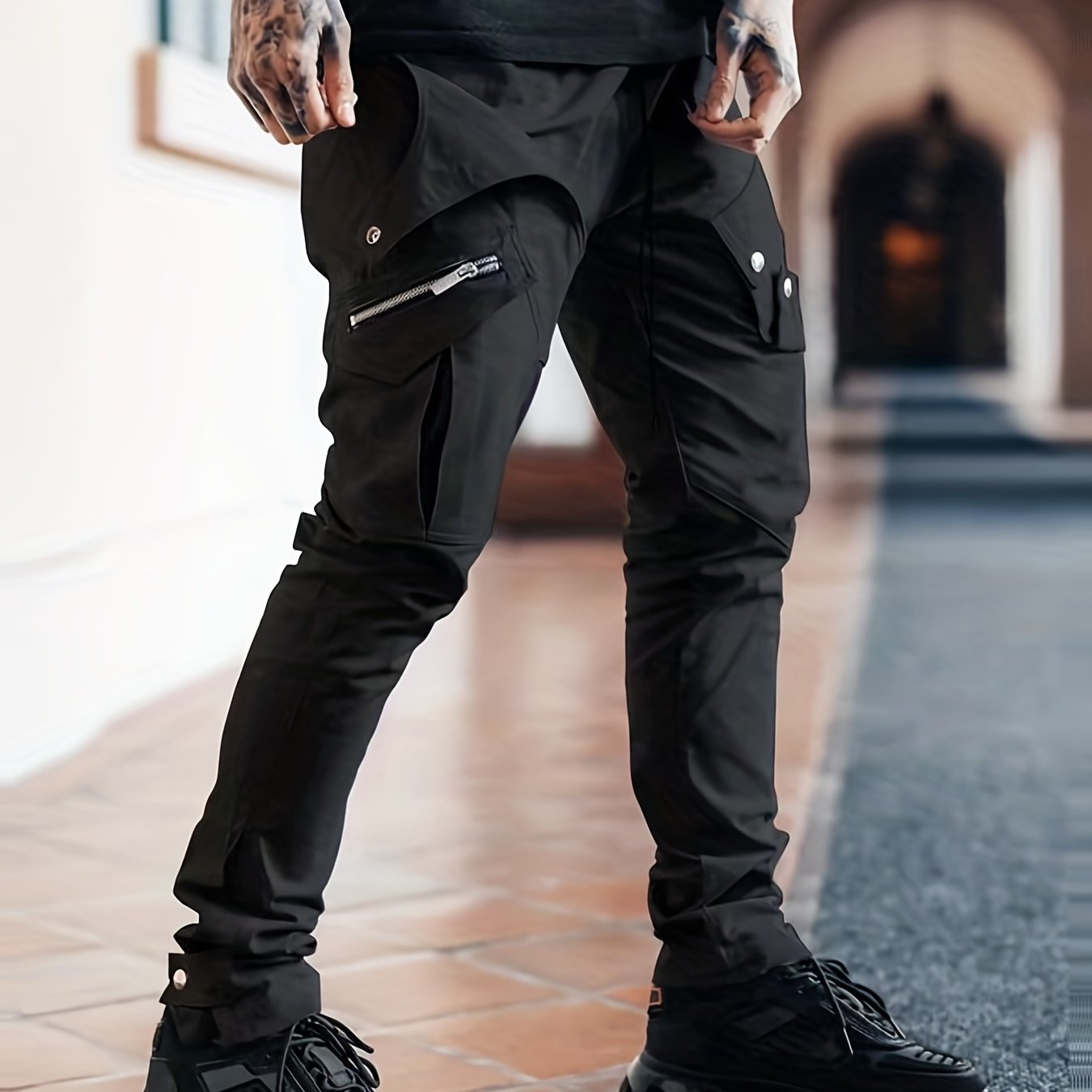 Men’s Black Cargo Pants – Multi-Pocket Drawstring Streetwear Trousers