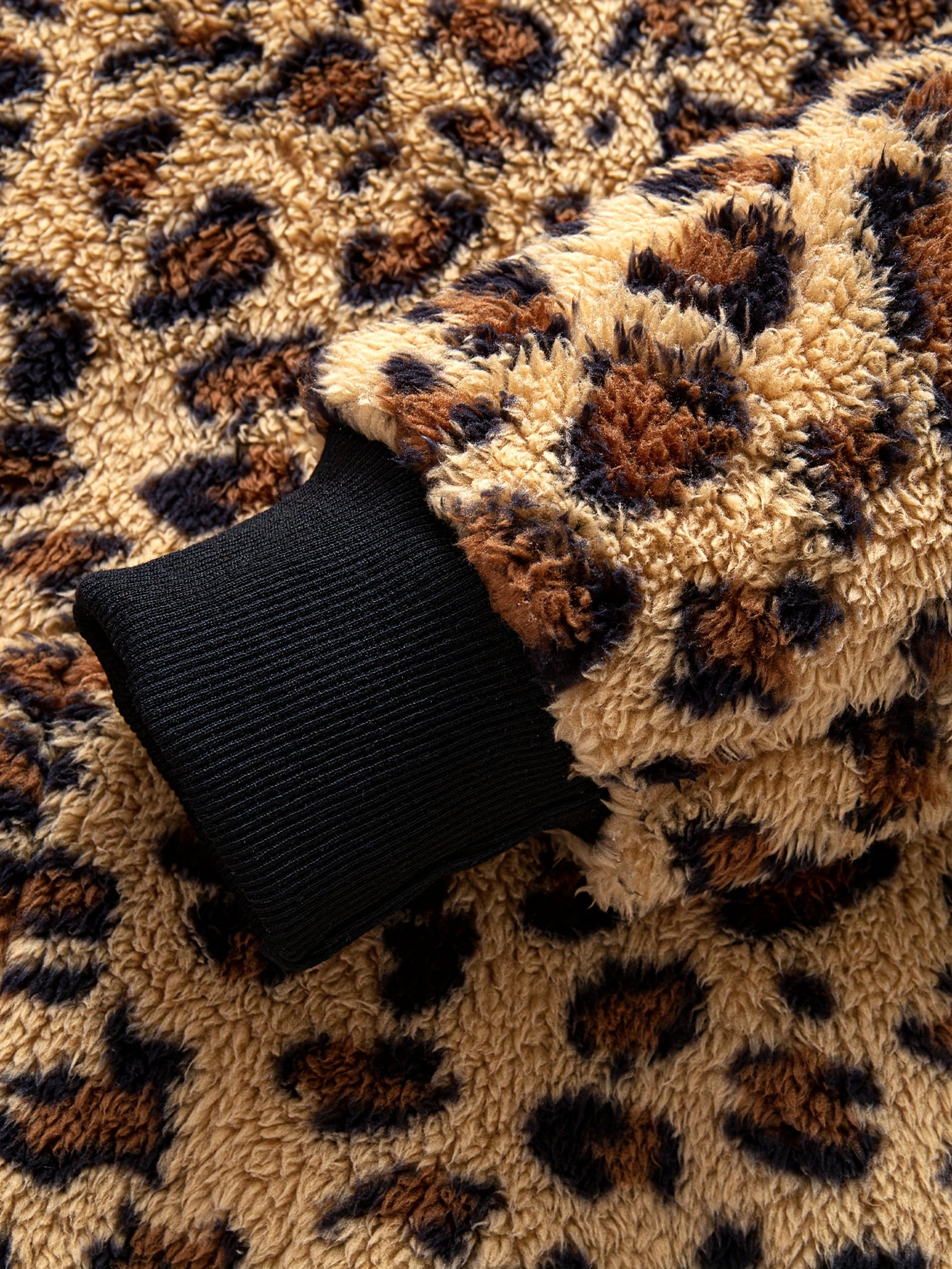 Sudadera con capucha y estampado de leopardo para hombre – Sudadera de felpa para un estilo urbano impactante