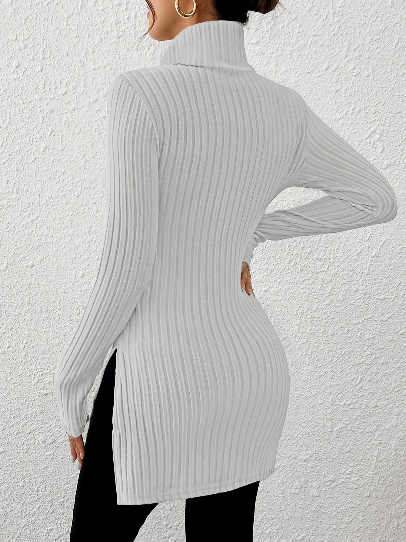 Women’s Elegant Turtleneck Top – Soft Long Sleeve High-Neck Knit