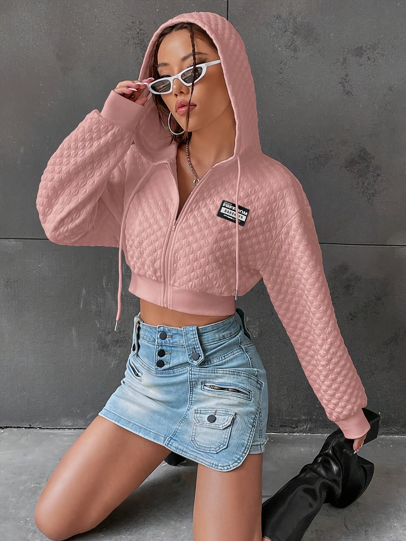 Women’s Elegant Letter Hoodie – Red & Black Cropped Street Pullover
