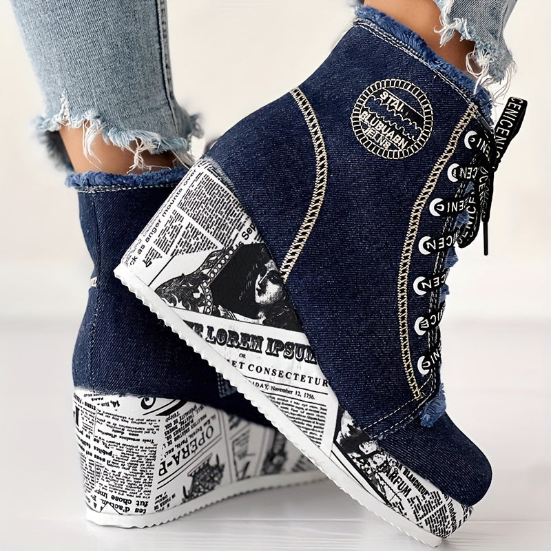 Women’s Dazzle Chunky Heel Boots – Lace-Up Heart Lace Ankle Booties