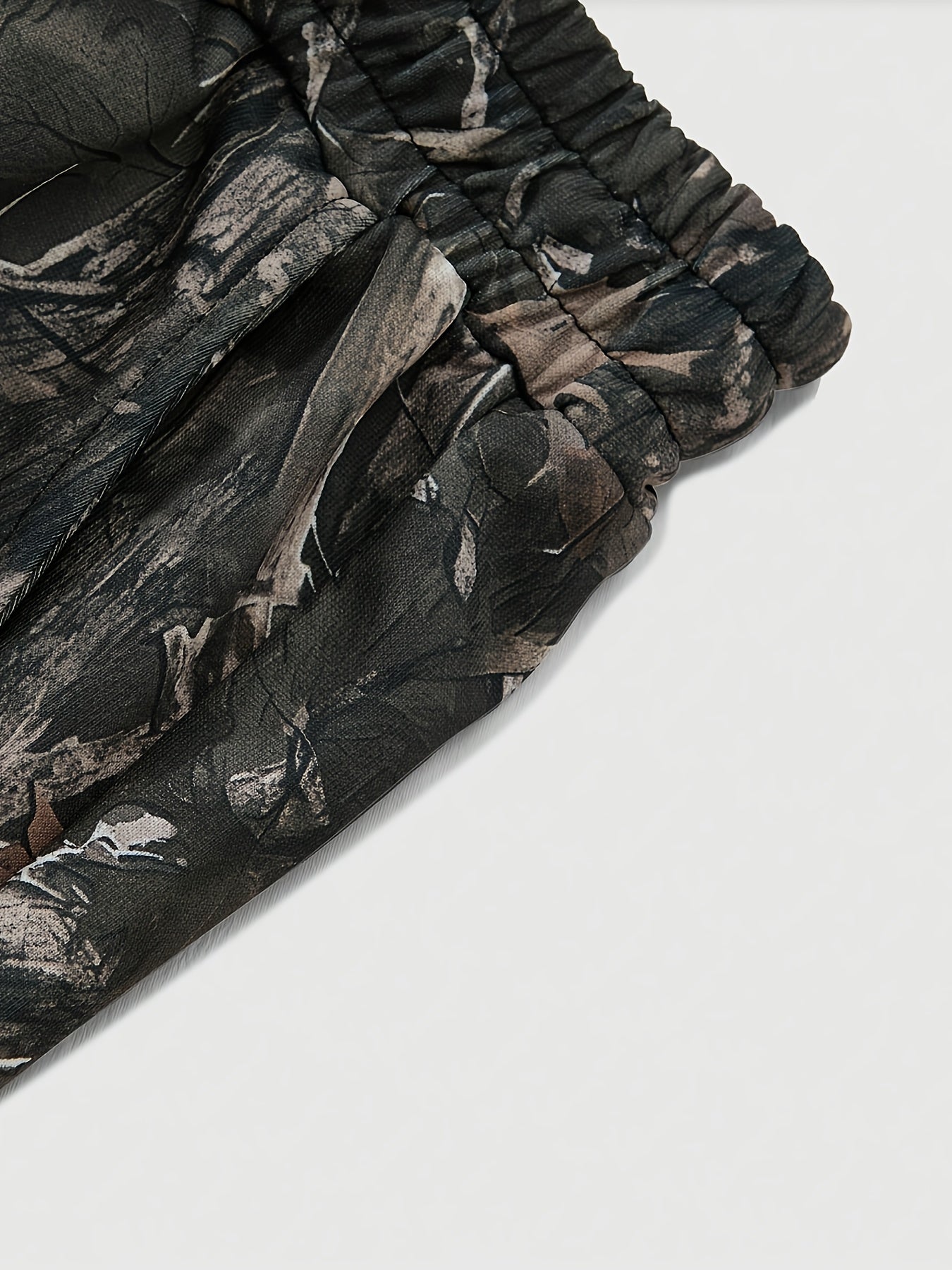 Men’s Camouflage Sports Pants – Loose-Fit Outdoor Straight-Leg Trousers
