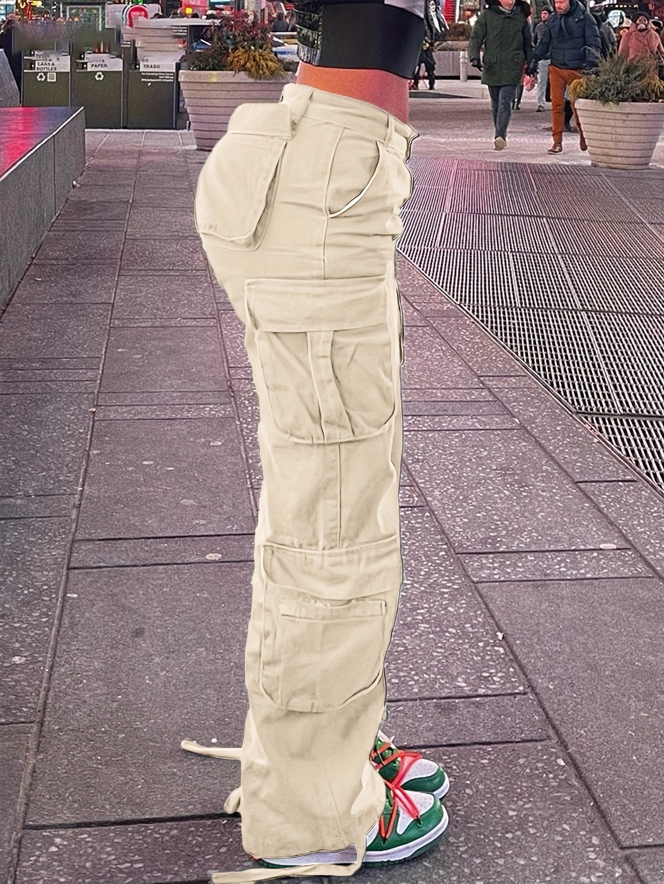 Women’s Retro Y2K Cargo Pants – High-Waisted Wide-Leg Streetwear