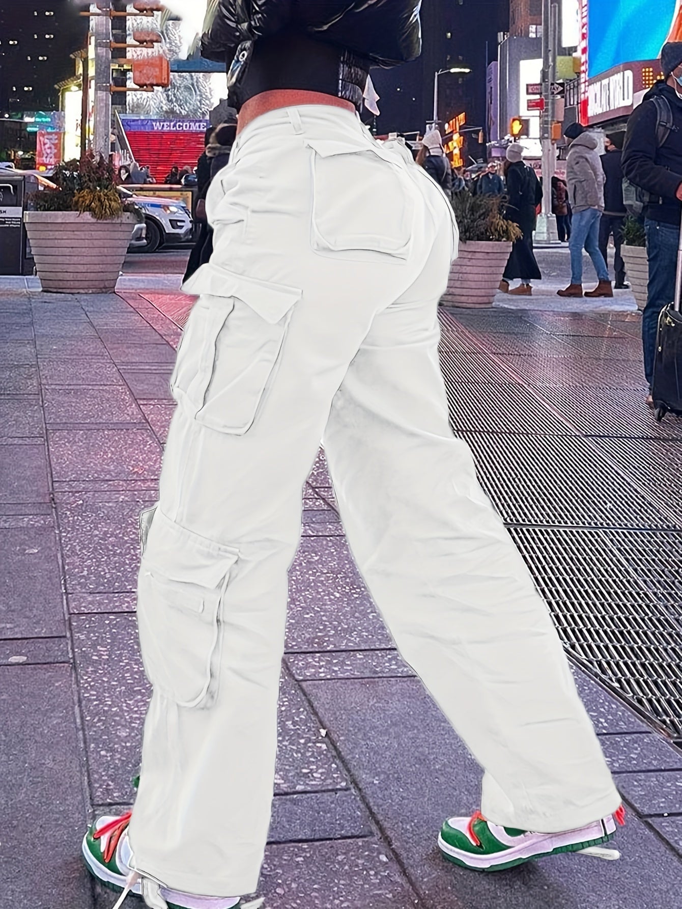 Women’s Retro Y2K Cargo Pants – High-Waisted Wide-Leg Streetwear