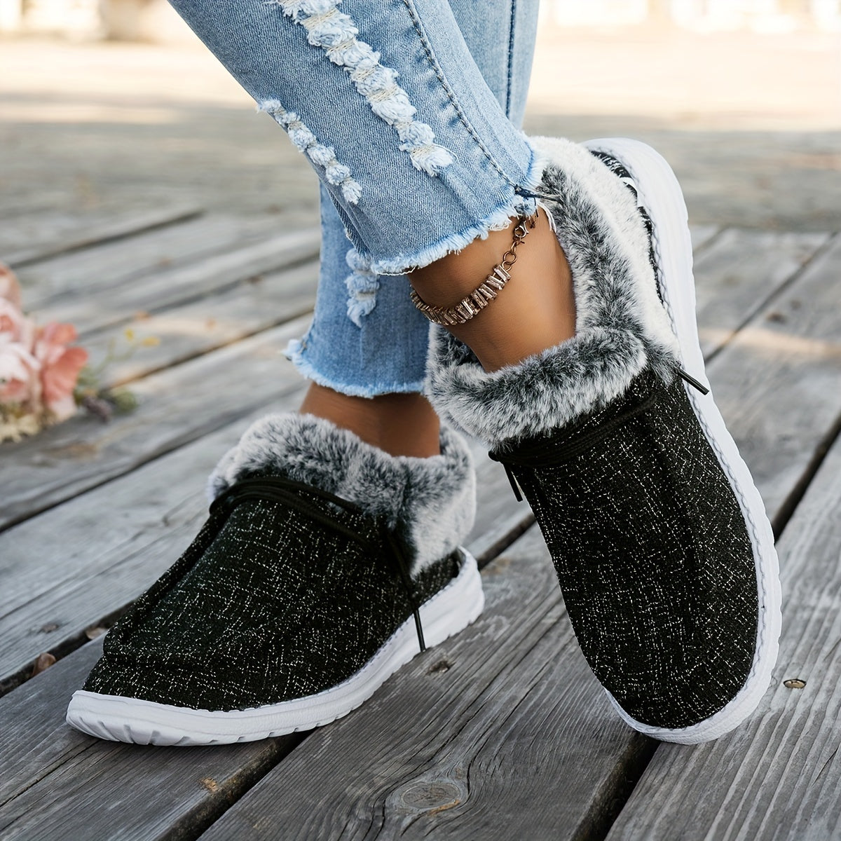 Women’s Slip-On Loafers – Warm Non-Slip Casual Winter Shoes with EVA Sole