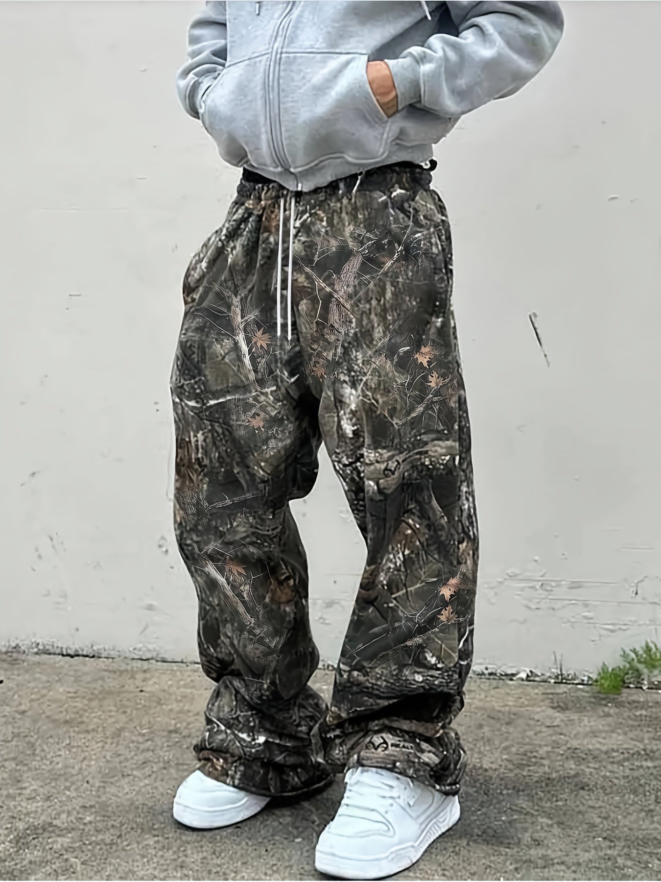 Men’s Camouflage Sports Pants – Loose-Fit Outdoor Straight-Leg Trousers