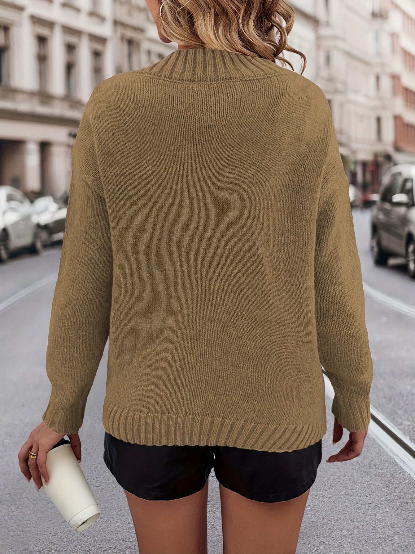 Cozy Heart Print V-Neck Sweater – Soft Knit Pullover for Fall/Winter