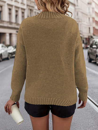 Cozy Heart Print V-Neck Sweater – Soft Knit Pullover for Fall/Winter