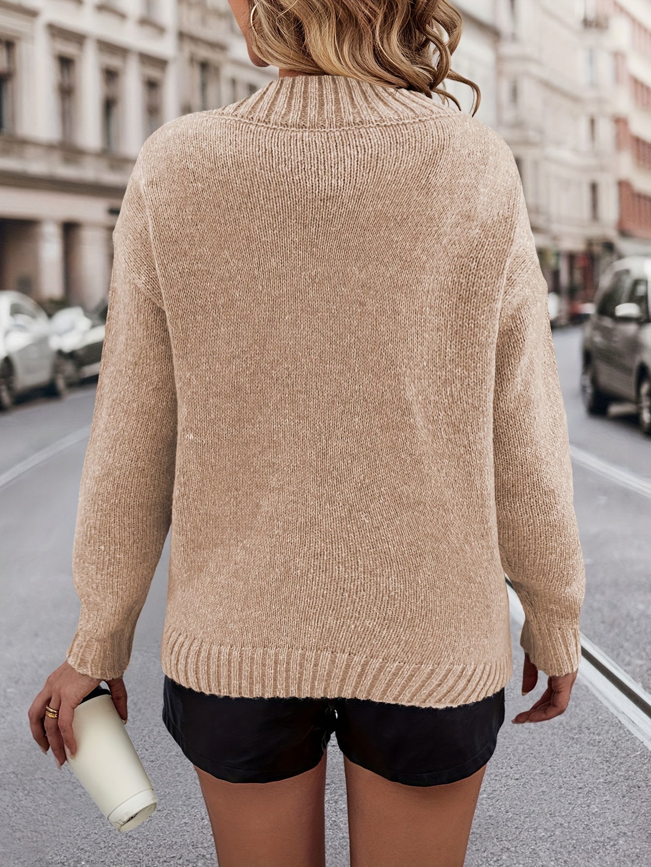 Cozy Heart Print V-Neck Sweater – Soft Knit Pullover for Fall/Winter