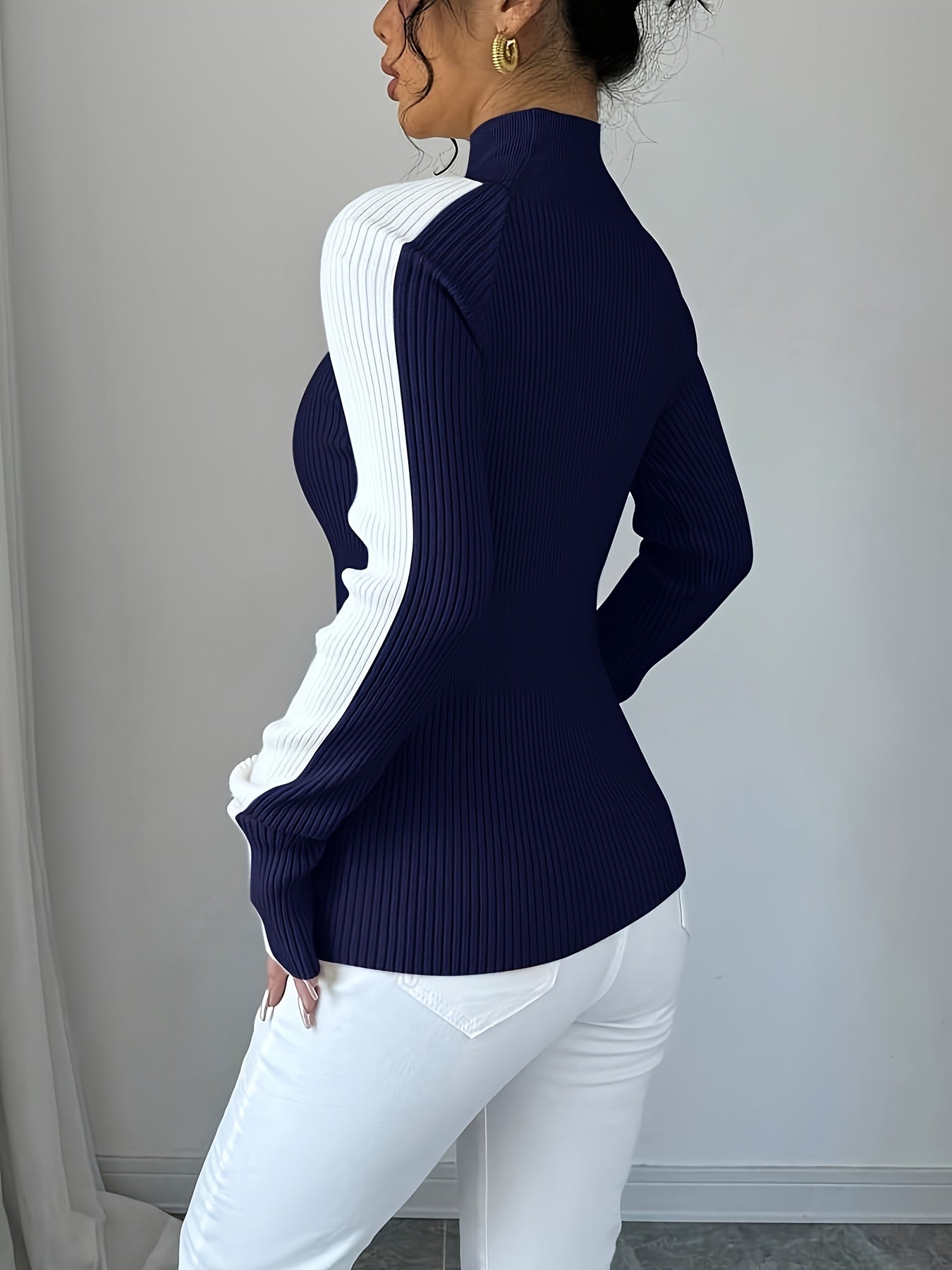 Suéter de cuello alto color block para mujer - Blusa elegante de punto suave