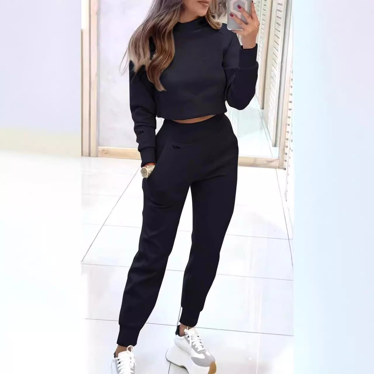Women’s Sport Luxe Set – Zip Pullover & Slim Fit Trousers