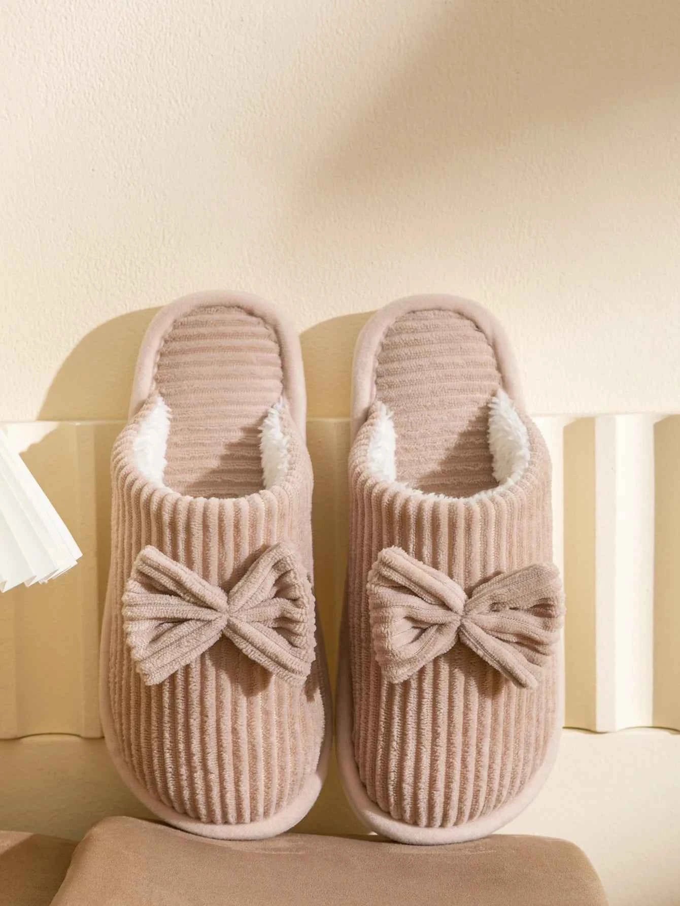 Bow Plush Home Slippers – Cozy Soft Comfort Slides