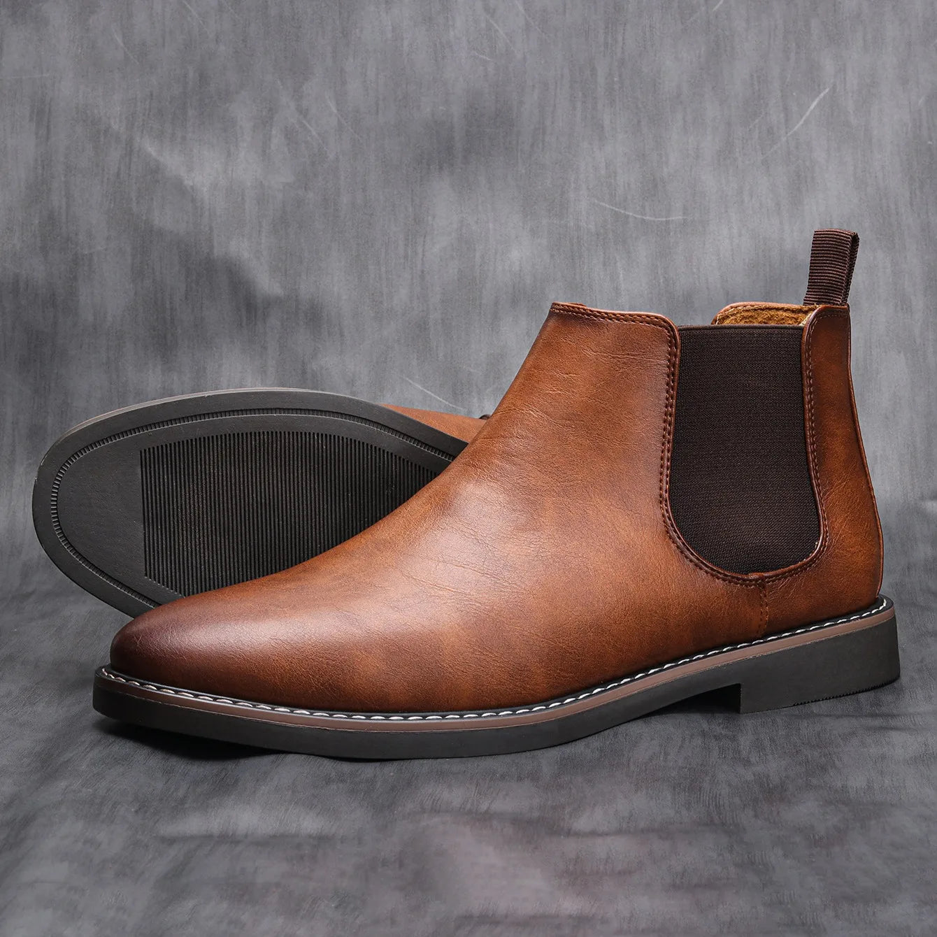 Loom & Soul Men’s Retro Chelsea Boots – Classic Slip-On British Style Boots