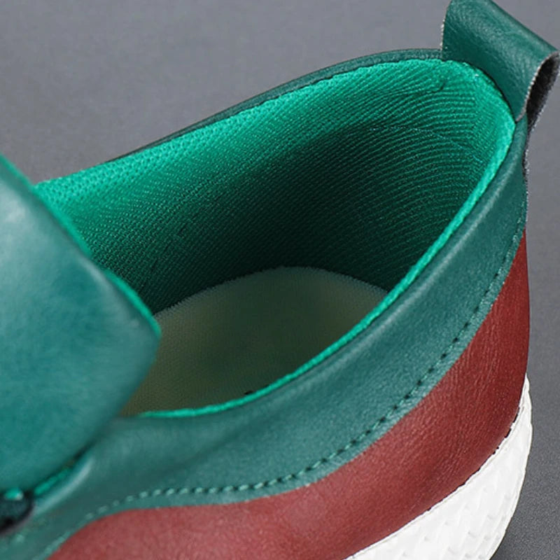 VARELLO™ Men’s Premium Leather Moccasins – High-Quality Casual Driving Shoes | Wear-Resistant, Breathable, Plus-Size Comfort Loafers