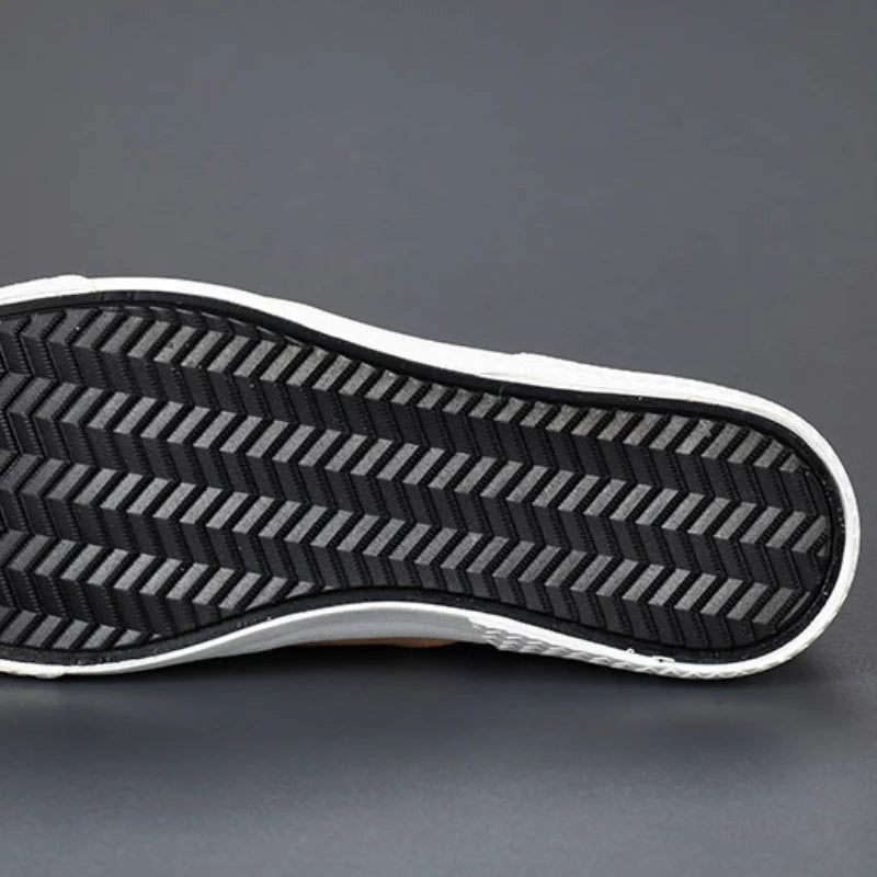 VARELLO™ Men’s Premium Leather Moccasins – High-Quality Casual Driving Shoes | Wear-Resistant, Breathable, Plus-Size Comfort Loafers