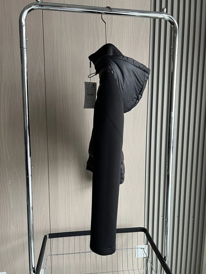 FrostEase™ 2025 Women’s Lightweight Down Jacket – Warm, Chic & Effortlessly Cozy