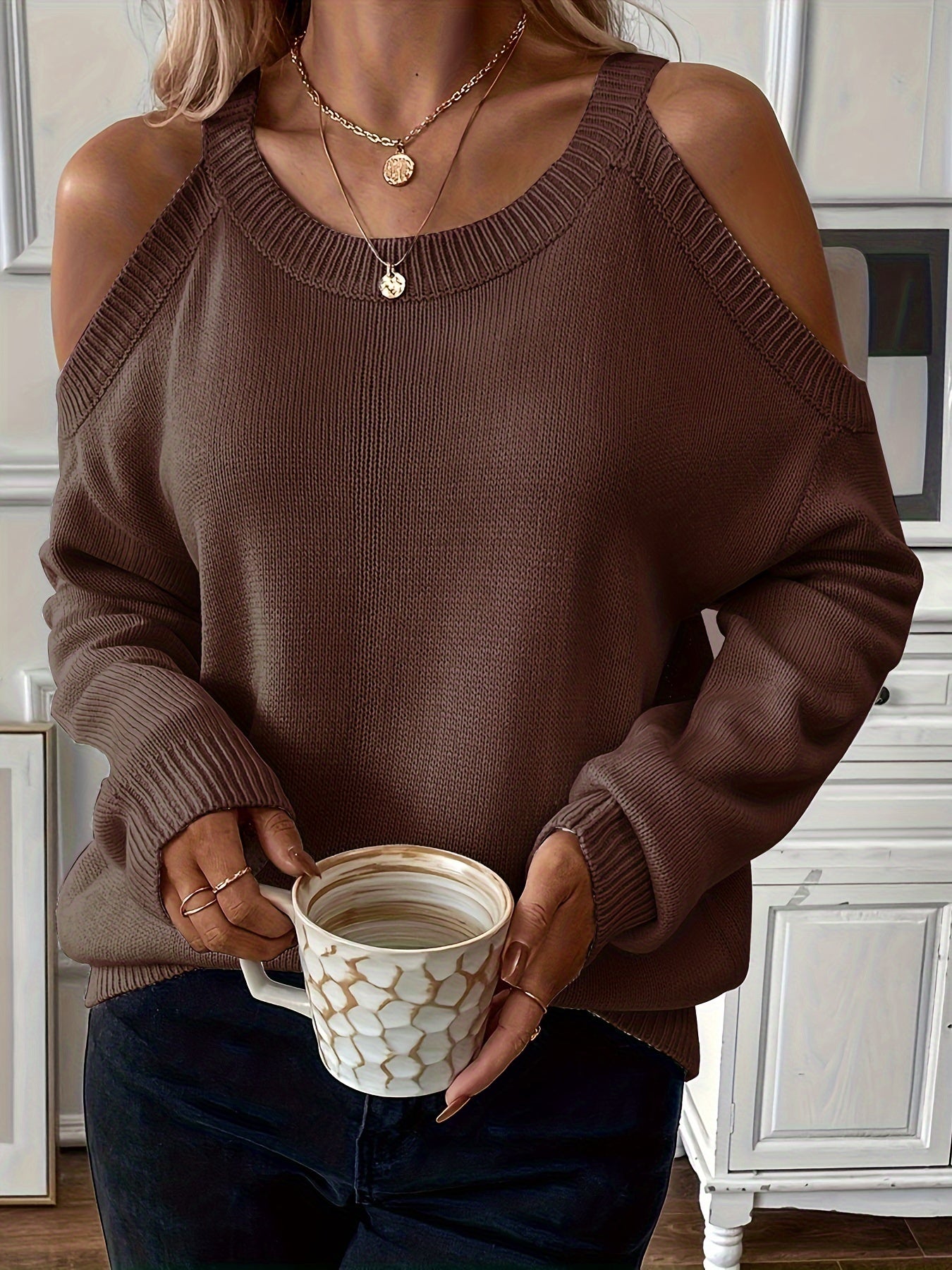 Women’s Elegant Crew Neck Pullover – Soft Knit Fall/Winter Sweater