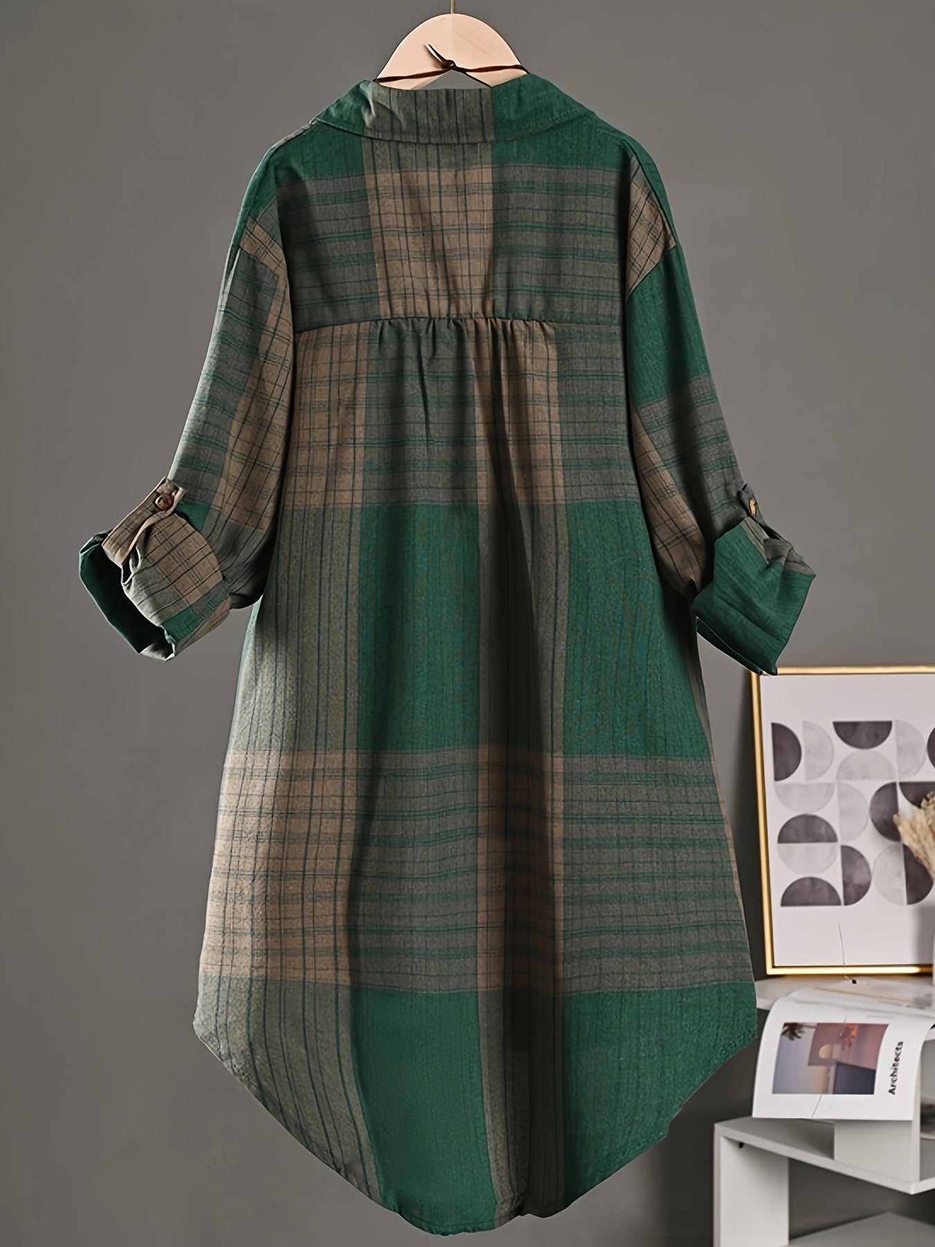 Women’s Vintage Plaid Shirt – Loose Button-Up All-Season Top