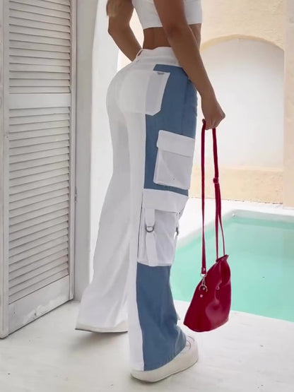 Vaqueros cargo de mujer con bolsillo en contraste – Pantalones utilitarios con retales modernos
