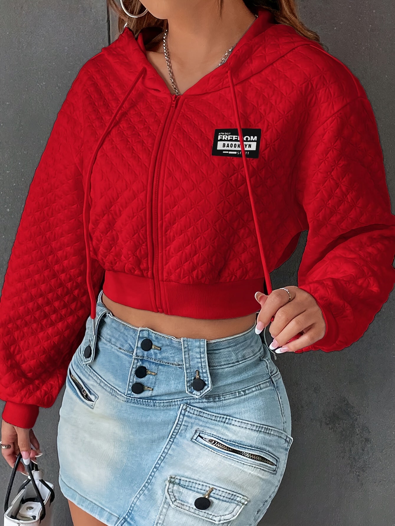 Women’s Elegant Letter Hoodie – Red & Black Cropped Street Pullover
