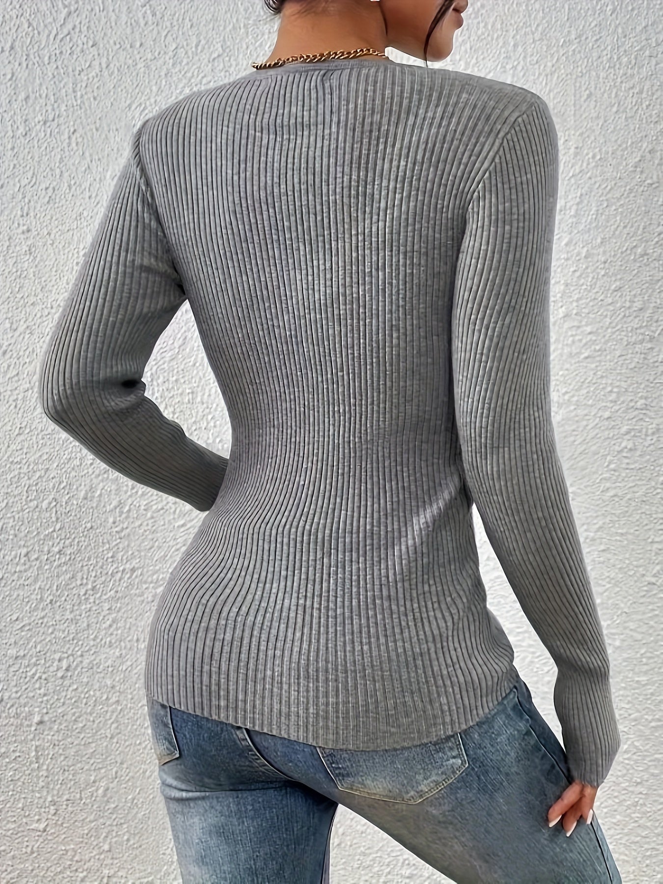 Elegant V-Neck Button Sweater – Women’s Soft Long Sleeve Fall/Winter Knit