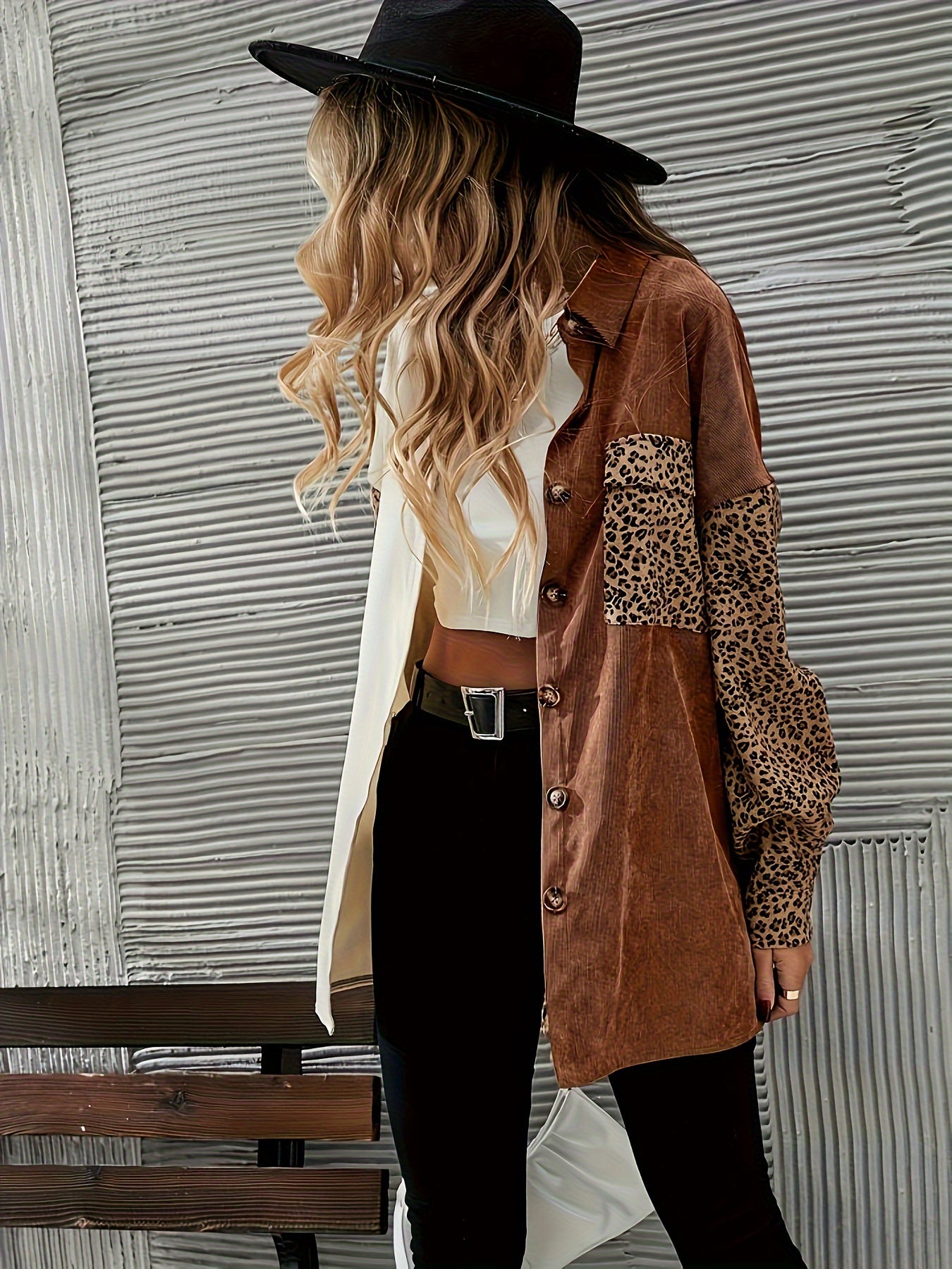 Women’s Contrast Leopard Button-Up Shirt – Elegant Long Sleeve Top