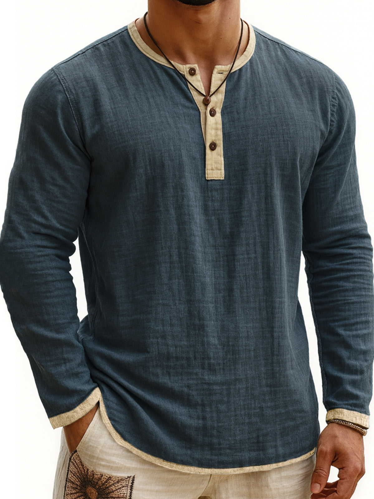 Camiseta Henley de manga larga con estampado digital bicolor para hombre – Corte ajustado de 3 botones