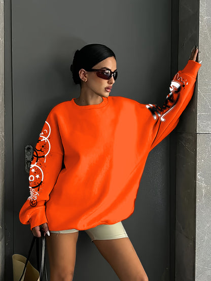 Women’s Graffiti Letter Sweatshirt – Black Artistic Fall/Winter Pullover